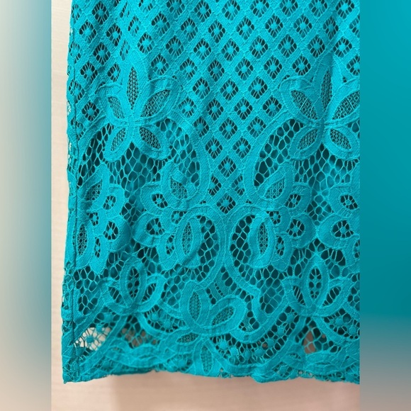⚫️ BOGO Loft Elegant Teal Lace Skirt layered, colourful and simple - Picture 2 of 8